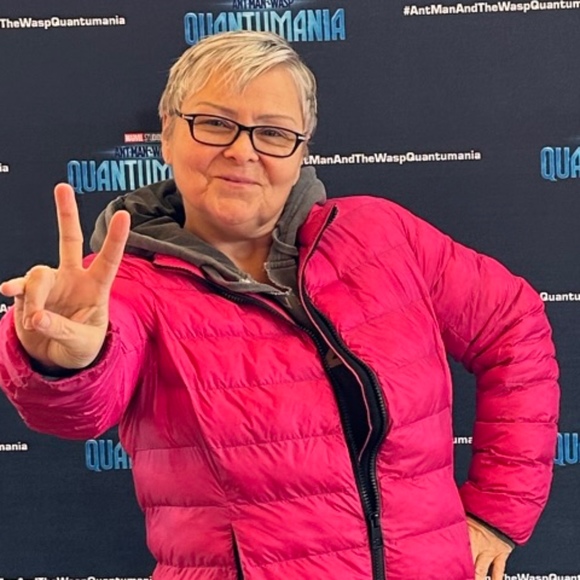 Meet your Posher, Joi - Picture 1 of 1